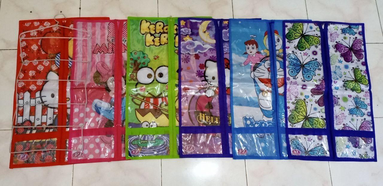 Hanger Jilbab Karakter