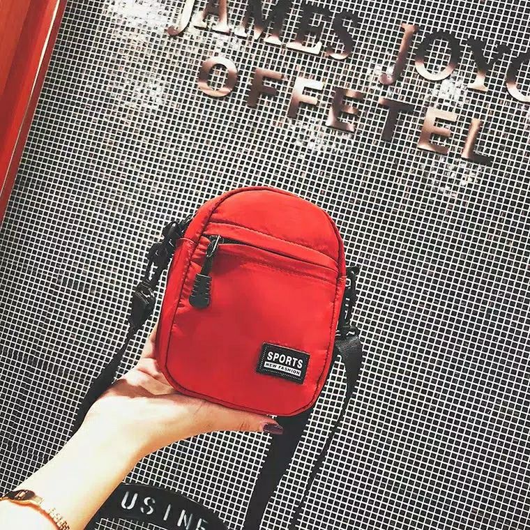 Tasel Sport Mini Merah