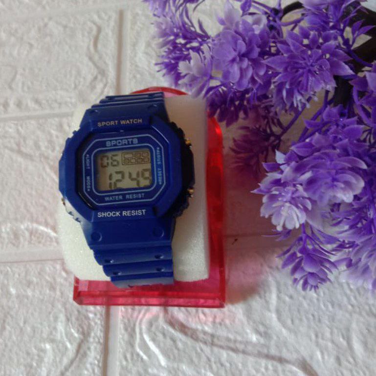 ini adalah Jam Rubber Digital Biru, material: rubber, color: dark blue, brand: jamtanganindonesia, age_group: all ages, gender: unisex