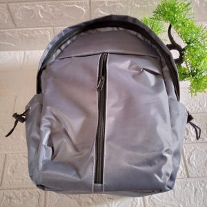 ini adalah Tas Boi Abu, size: 44 cm x 28 cm, material: canvas, color: grey, brand: tasranselindonesia, age_group: all ages, gender: unisex