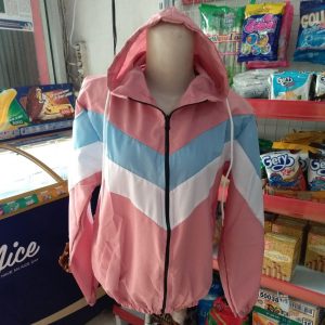 ini adalah Jaket Lumino Pink, size: LD 100cm, Panjang 62cm, material: parasut despo, color: pink, brand: Jaketdespindonesia, age_group: all ages, gender: unisex