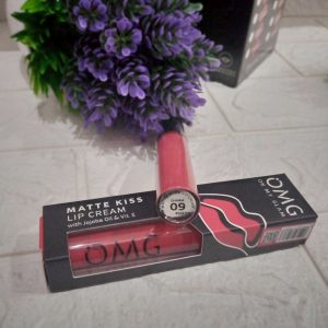 ini adalah Lipcream OMG 09, brand: Oh My Glam, age_group: all ages, gender: female