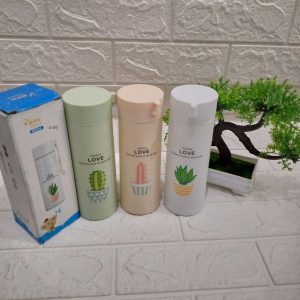 ini adalah Botol Kaca Sun Glass Kaktus, size: 4 oz, material: Glass, color: Multi-color, brand: Kemasanindonesia, age_group: all ages