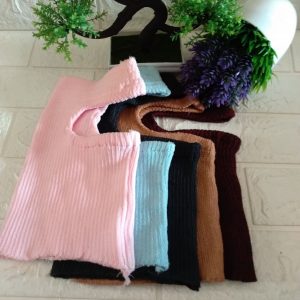 ini adalah Ciput Anti Budeg, size: L, material: wol, color: multicolor, brand: Ciputkalitidu, age_group: all ages, gender: female