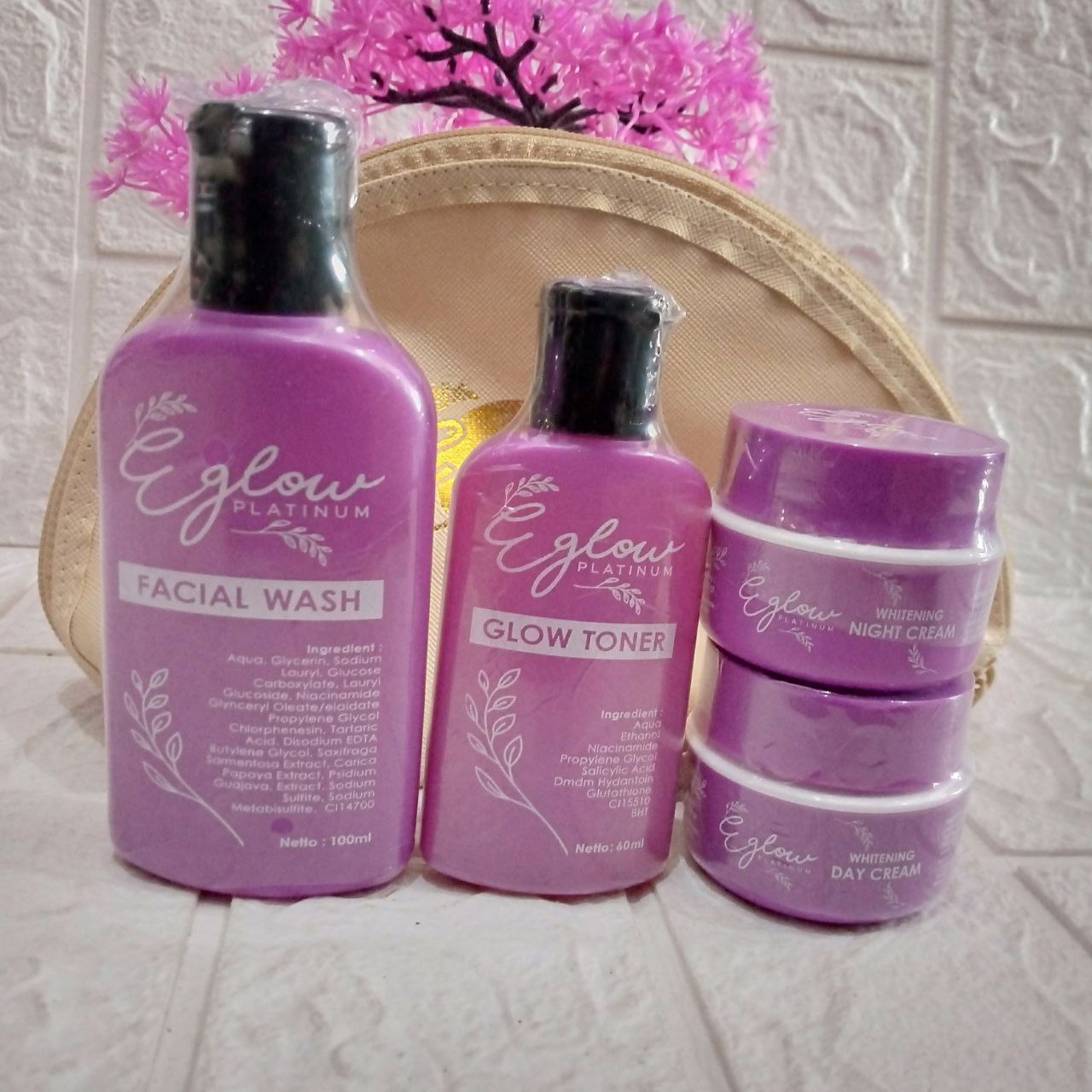 ini adalah Paket EGlow Whitening, brand: E Glow, age_group: all ages, gender: female