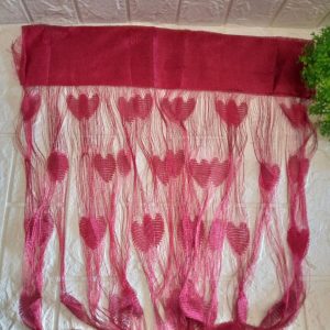 ini adalah Tirai Benang Love Maroon, material: pretty thread polyester, color: maroon, brand: tirailovekalitidu, age_group: all ages, gender: unisex