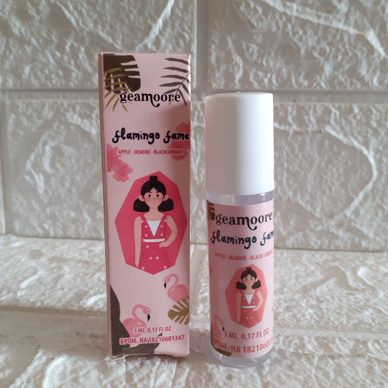 ini adalah Geamoore Roll Flamingo Fame, brand: geamoore, age_group: all ages, gender: female