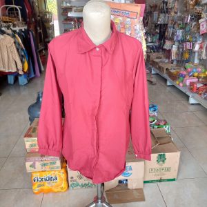 ini adalah Blouse Kira Marun, size: LD105cm, material: cotton, color: maroon, brand: Blousekirakalitidu, age_group: all ages, gender: female