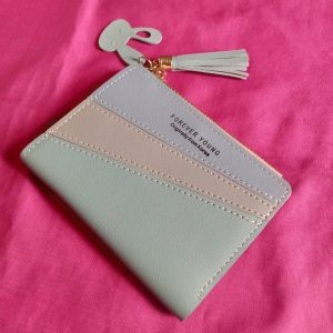 ini adalah Dompet Natali Biru, size: Medium, material: sintetis, color: Biru Muda, brand: Dompetkalitidu, age_group: all ages, gender: female