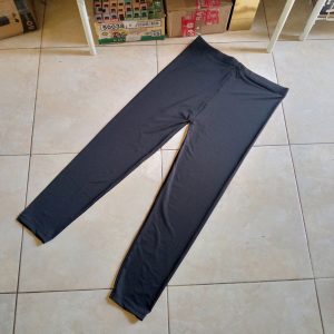 ini adalah Legging Celana Uk XXL, size: XXL, material: Cutton, color: Grey, brand: Bajuwanitakalitidu, age_group: teen, gender: female
