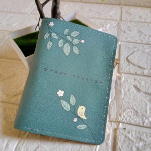 ini adalah Dompet Preti Hijau, size: Mini, material: sintetis, color: green, brand: Domeptpretikalitidu, age_group: all ages, gender: female