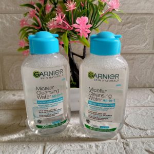 ini adalah Garnier Micellar Acne Biru, brand: Garnier, age_group: adult, gender: female