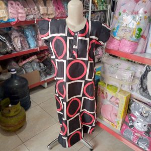 ini adalah Daster Kajep Kotak Hitam, size: Medium, brand: dasterkajepkalitidu, age_group: adult, gender: female