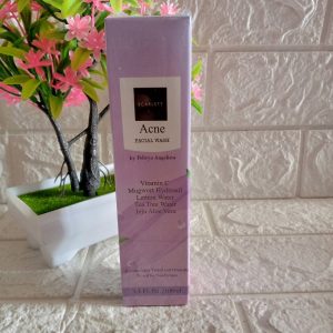 ini adalah Scarlett Face Wash Acne, brand: Scarlett, age_group: adult, gender: female