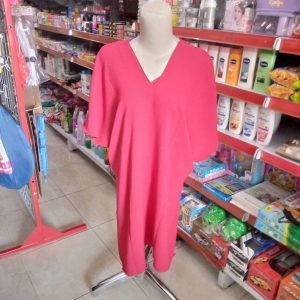 Ini adalah Bliuse Nagita Marun size: XL, material: cutton crinckle, color: maroon, brand: blouseCrinckle, age_group: all ages, style: oversize style, gender: female, pattern: plain,